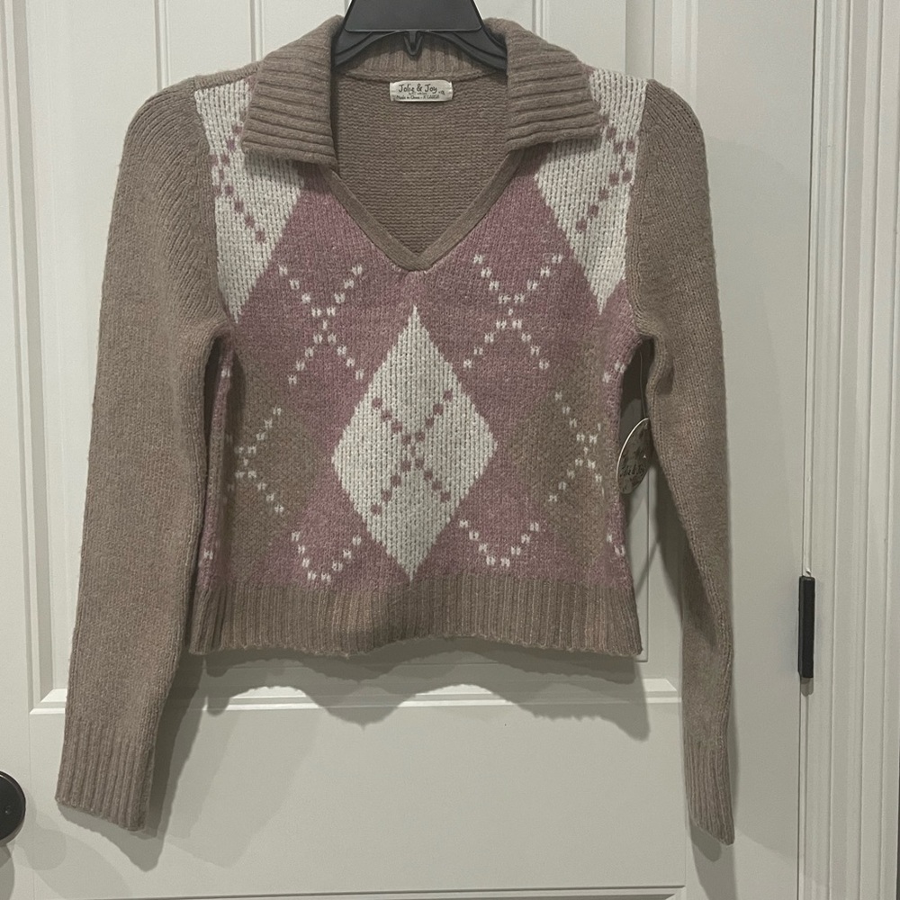 ✨✨Jolie& Joy Women V-Neck Sweater ✨✨